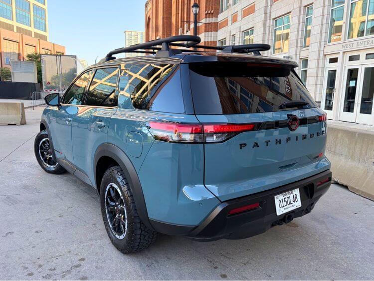 2026-nissan-pathfinder-rock-creek-exterior-2-carpro.jpg
