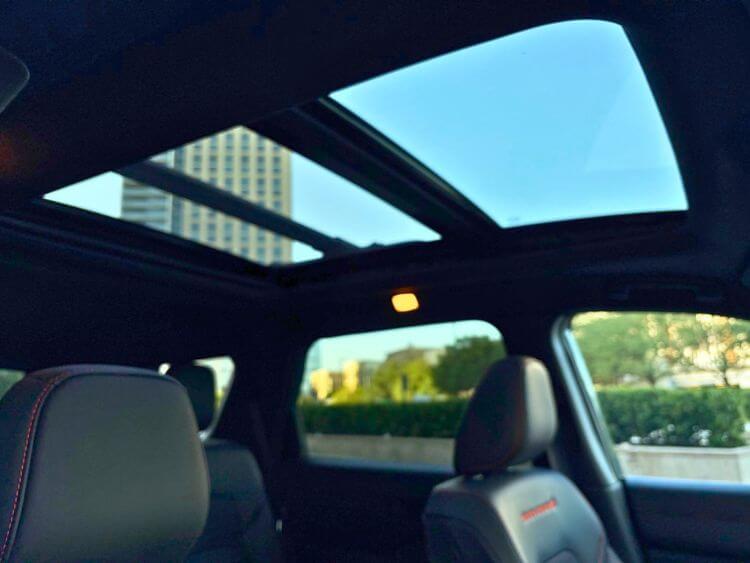 2026-nissan-pathfinder-rock-creek-sunroof-carpro.jpg