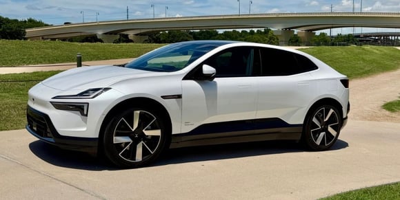 2026-polestar-4-carpro