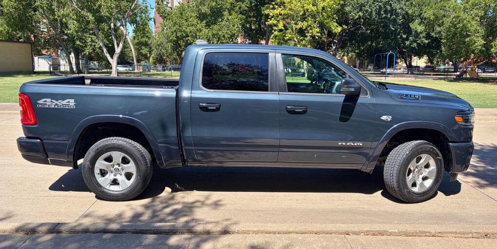 2026 Ram 1500 Big Horn Crew Cab. CarPro.
