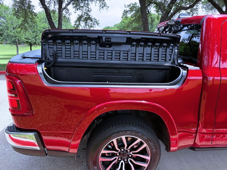 2026-ram-1500-longhorn-rambox-2-carpro (1)