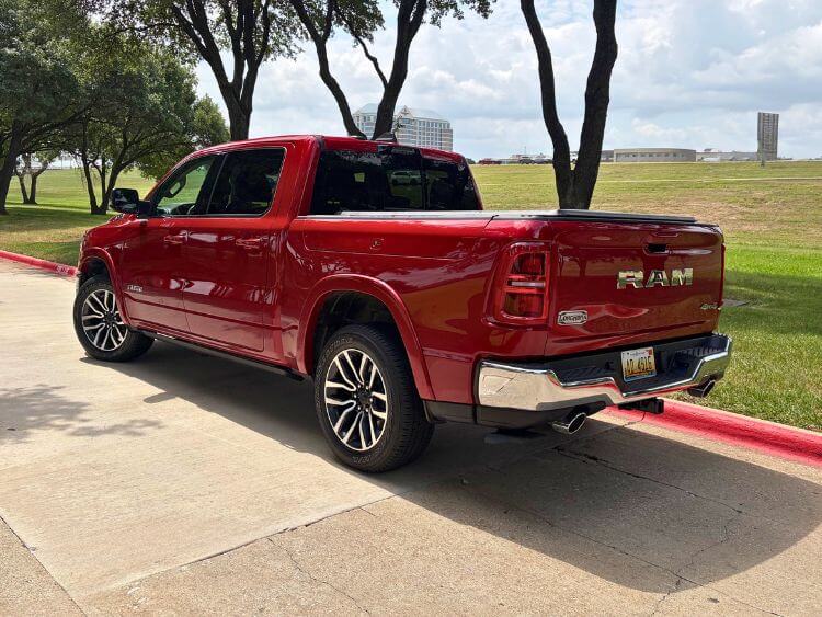 2026-ram-150longhorn-exterior-2-carpro