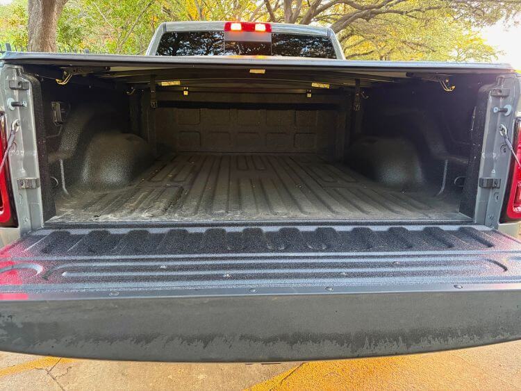 2026-ram-2500-warlock--truck-bed