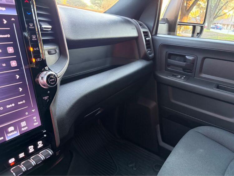 2026-ram-2500-warlock-dash (1)