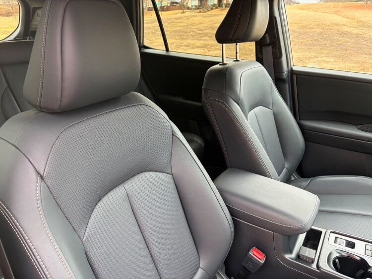 2026-subaru-outback-limited-front-seats-carpro