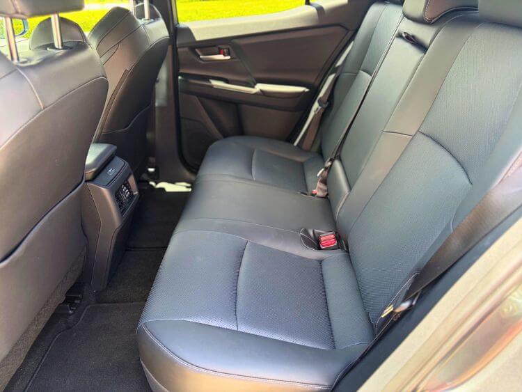 2026-subaru-uncharted-2nd-row-carpro