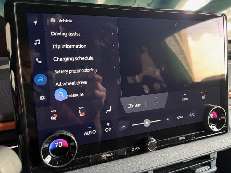 2026-subaru-uncharted-multimedia-1-carpro