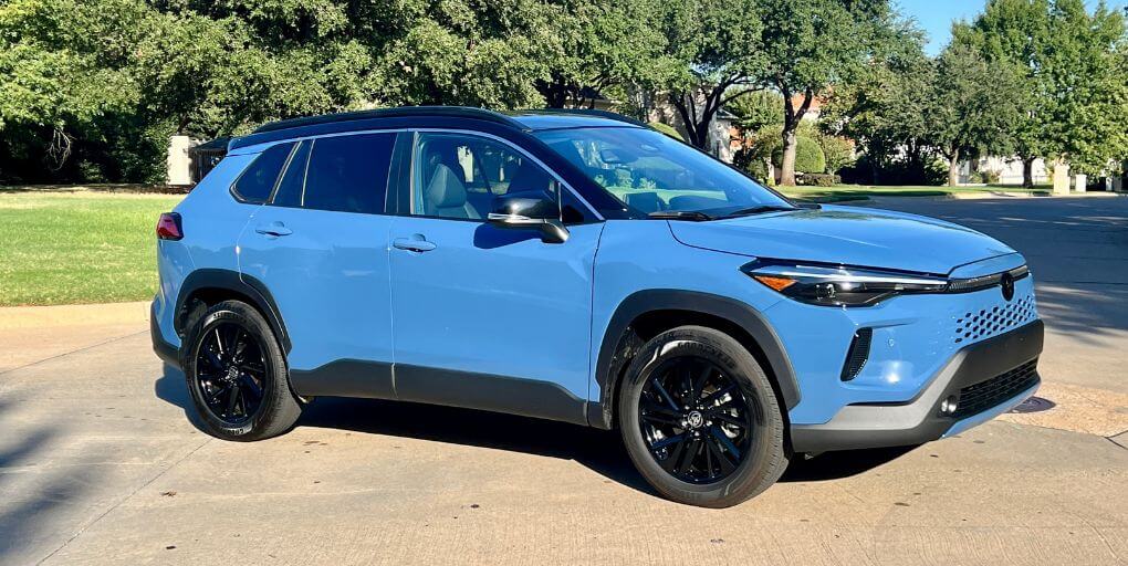 2026 Toyota Corolla Cross Hybrid XSE in Calvary Blue. Credit: CarPro.