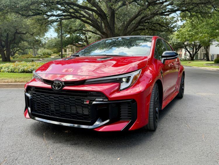2026-toyota-gr-corolla-6-carpro.