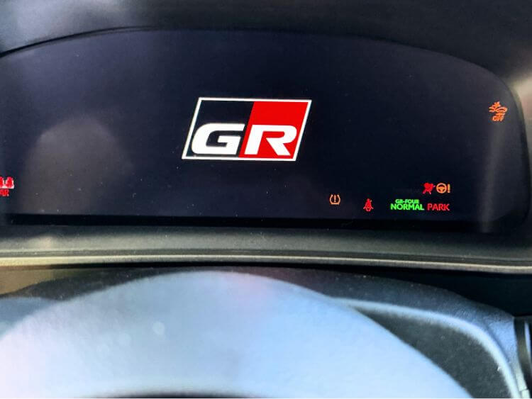 2026-toyota-gr-corolla-GR-display