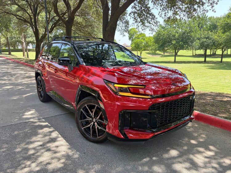 2026-toyota-rav-10-gr-sport-phev-exterior-1-carpro.