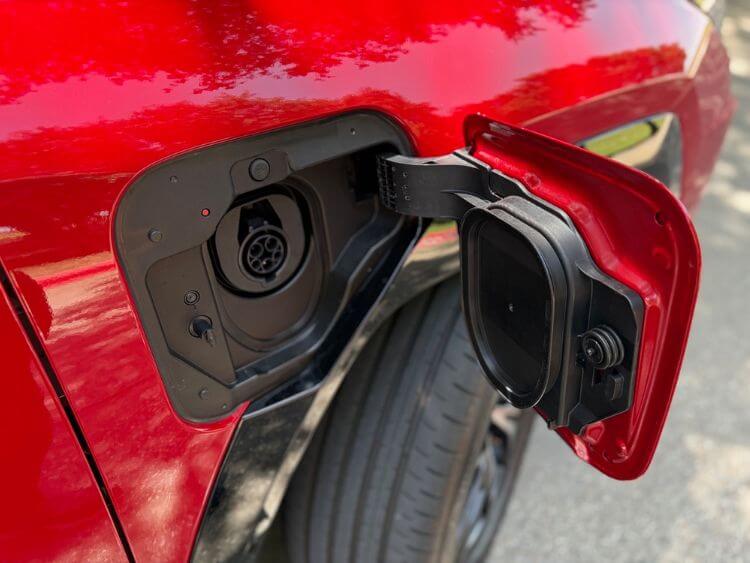 2026-toyota-rav-4-gr-sport-charging-port.