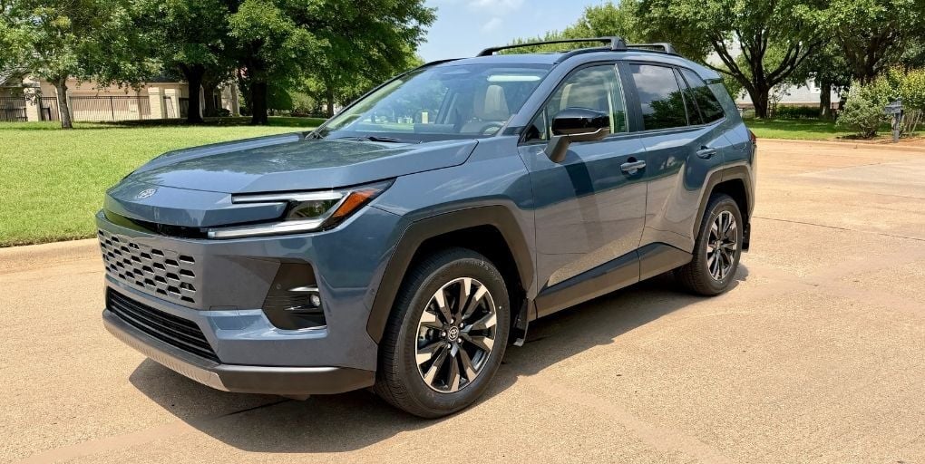 2026 Toyota RAV4 Limited. CarPro.