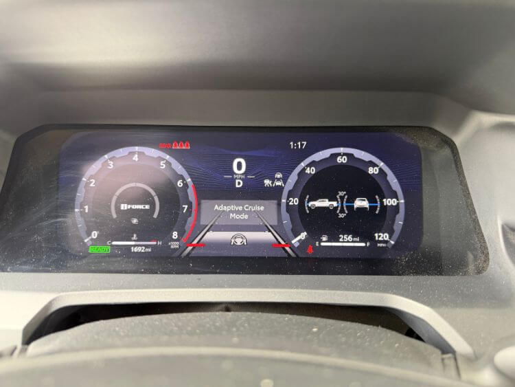 2026-toyota-tacoma-trailhunter-digital-display