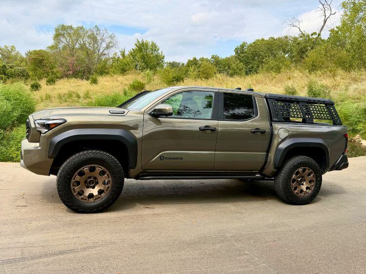 2026-toyota-tacoma-trailhunter-profile