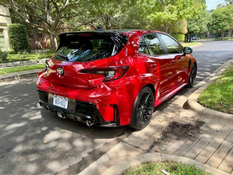 2026-toytoa-gr-corolla-exterior-spoiler-