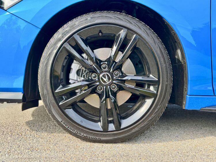 2026.-Acura-Integra-18-inch-wheel-carpro