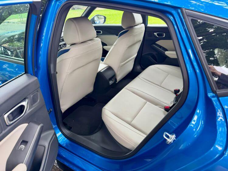 2026.-Acura-Integra-2nd-row-carpro.jpg