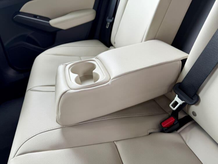 2026.-Acura-Integra-ASPEC-2nd-row-drop-down-carpro
