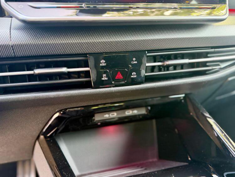 2026.VW-Golf-GTI-drive-mode-select-carproj