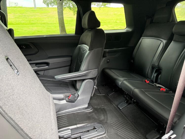 2027- Kia-Telluride-X-Pro-SX-Prestige-11-carpro
