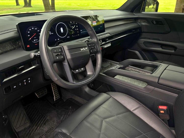 2027- Kia-Telluride-X-Pro-SX-Prestige-cabin-hero-carpro