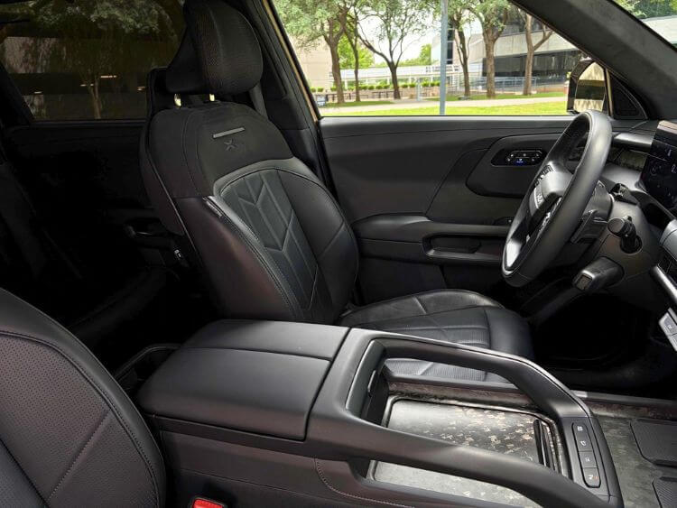 2027- Kia-Telluride-X-Pro-SX-Prestige-passenger-side-carpro