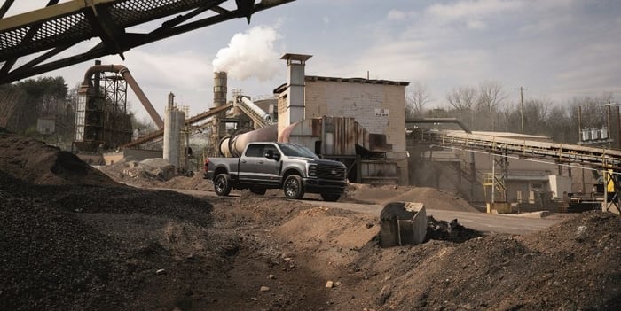 Ford Introduces Carhartt Edition Super Duty Pickup