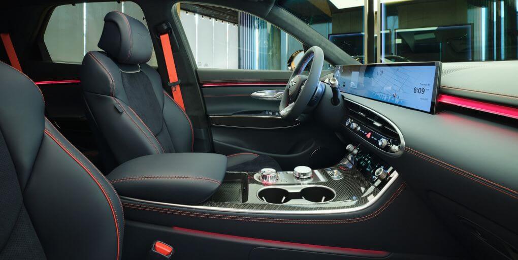 2027-Genesis-GV70-Prestige-Graphite-Edition-genesis-cabin-credit-Genesis