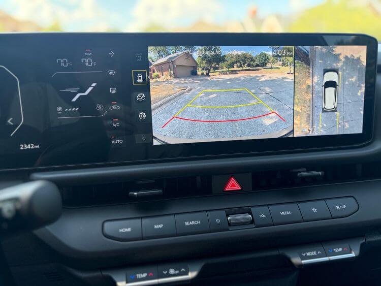 2027-Kia-Seltos-X-Line-SX-backup-camera-carpro