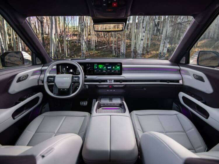 2027-kia-Telluride-SXP-interior-credit-kia