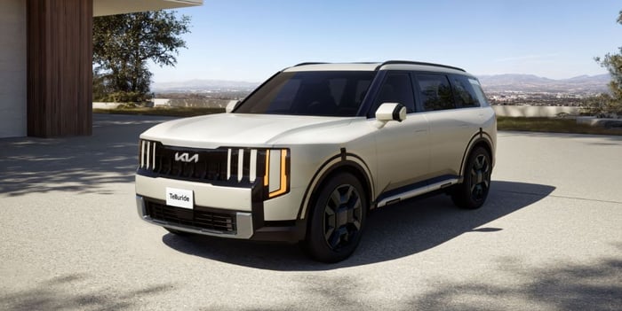 First-Ever Kia 2027 Telluride Hybrid Now Arriving From $46,490
