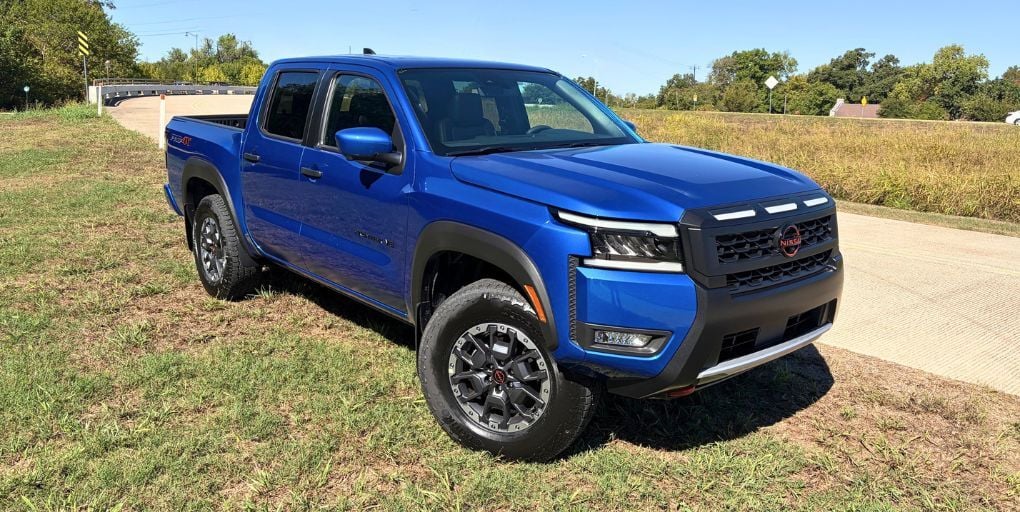 2027 Nissan Frontier Pro-4X. CarPro.