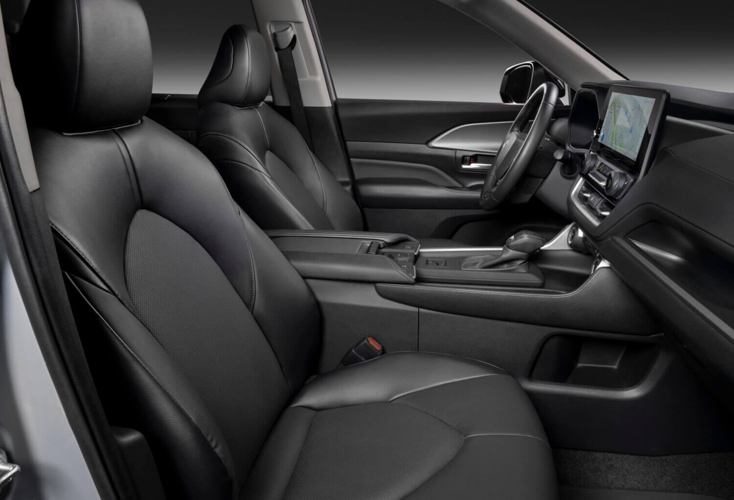 2027-toyota-highlander-woodland-interior-2-credit-toyota