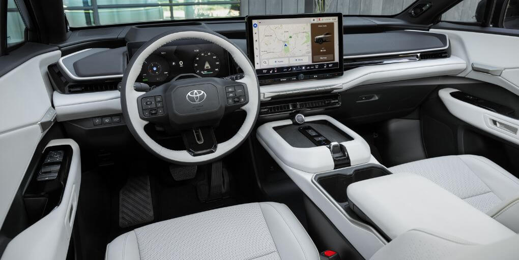 2027_Toyota_Highlander_Limited_interior-toyota