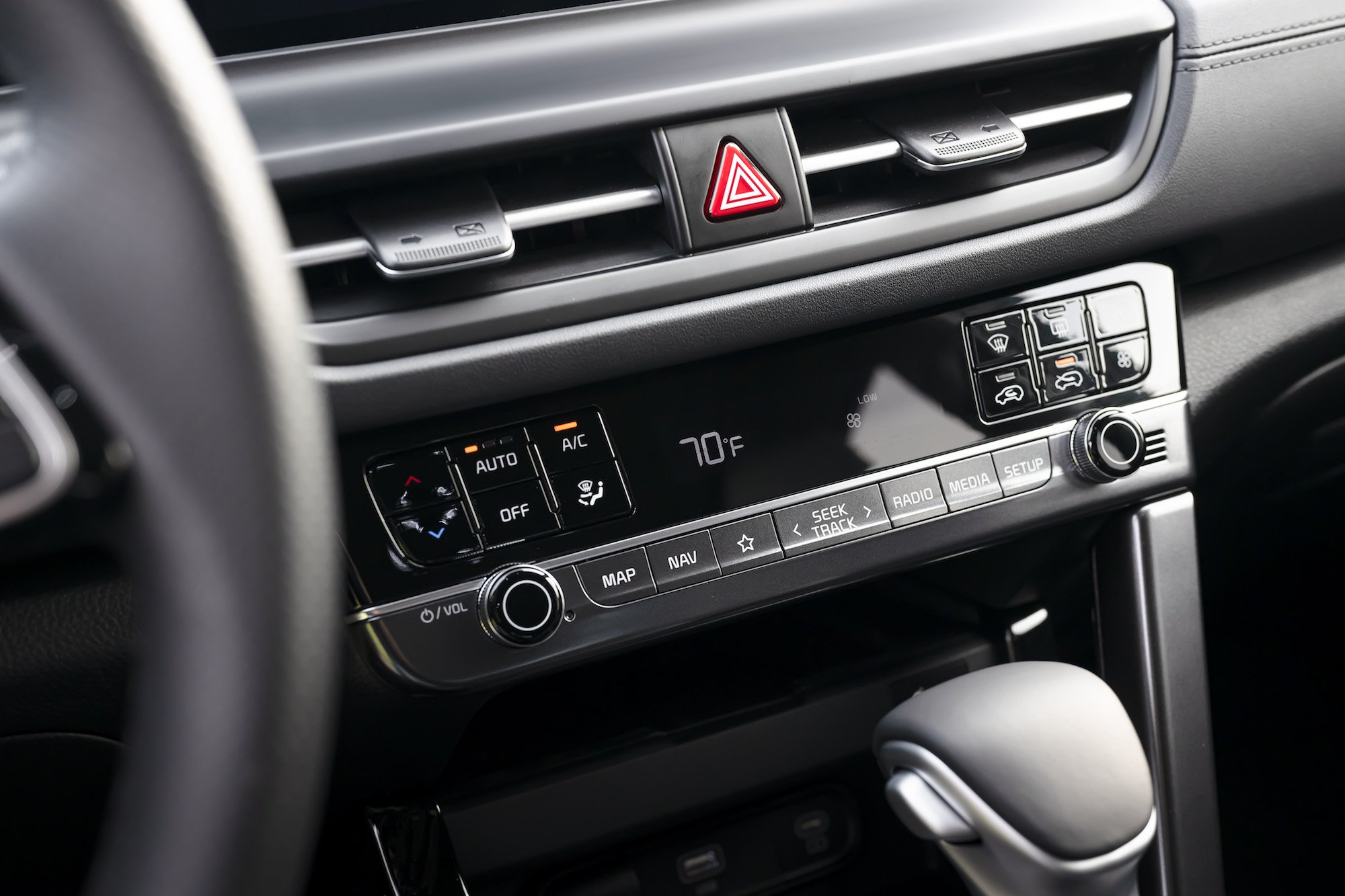 20616_2024_Seltos_Pluton_Blue