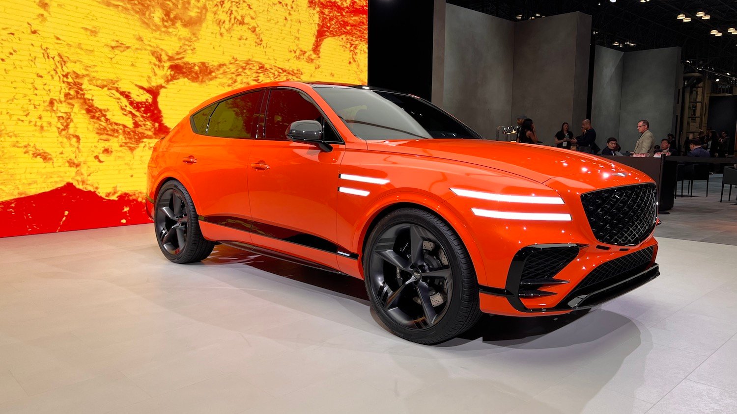 Genesis-GV80-NYAS-Credit-newspressusa