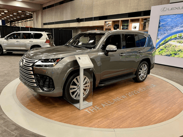 Lexus-LX600-3-carprous