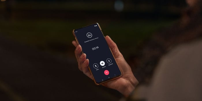 Store Your Vehicles’ Roadside Assistance Number In Your Phone