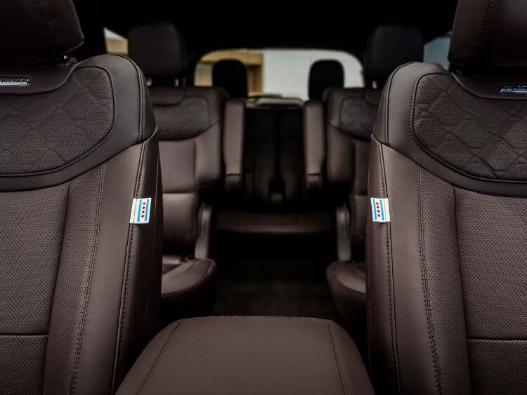 Pope-Leo- XIVs-Custom-Ford-Explorer-ford-2