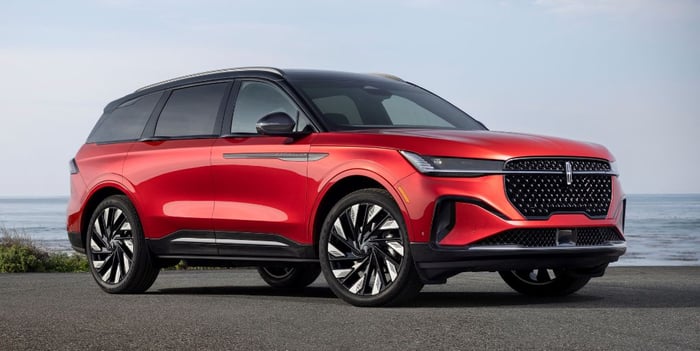 Meet The All-New 2024 Lincoln Nautilus SUV