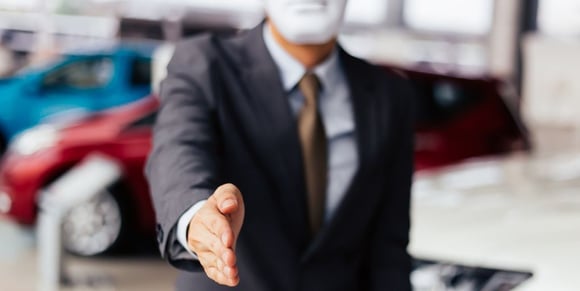 bad-dealer-shutterstock