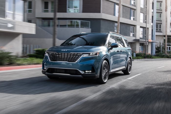 Introducing The 2022 Kia Carnival: A New Minivan-Sort Of