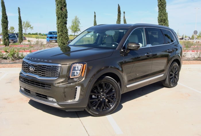 First Look: 2020 Kia Telluride, Kia Soul, Toyota Corolla, 2019 Nissan Leaf PLUS