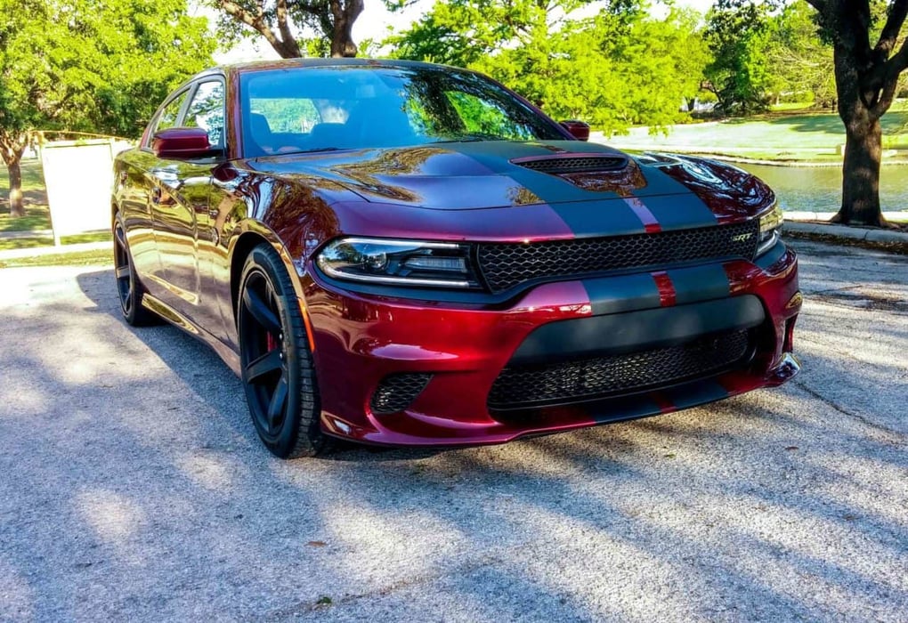 2017 Dodge Charger SRT Hellcat.