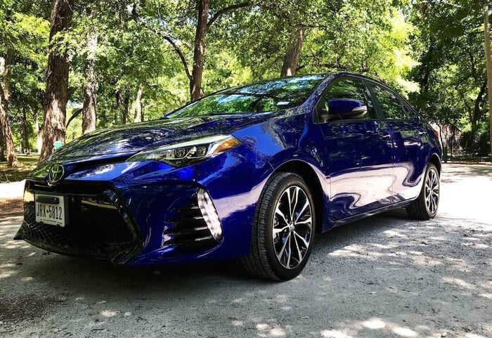 The 2018 Toyota Corolla SE 6MT Sports Some Attitude
