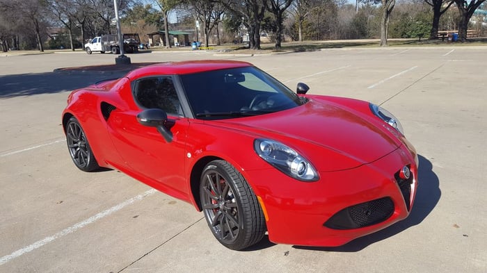 2018 Alfa Romeo 4C Review and Test Drive