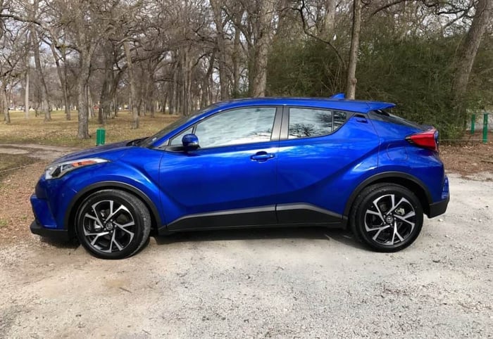 2018 Toyota C-HR XLE Premium Review and Test Drive