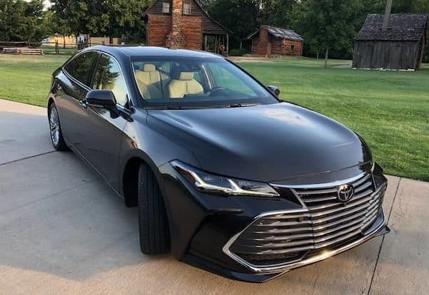 2019 Toyota Avalon Ups Its Comfort, Style, and Performance