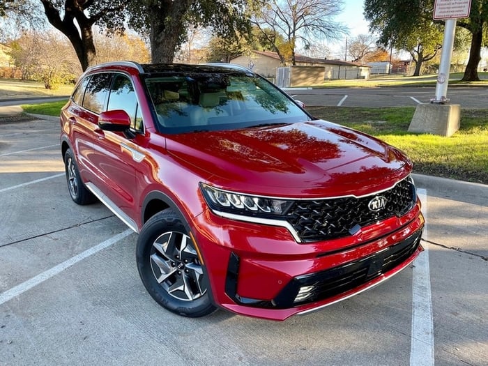 2021 Kia Sorento EX Hybrid Review